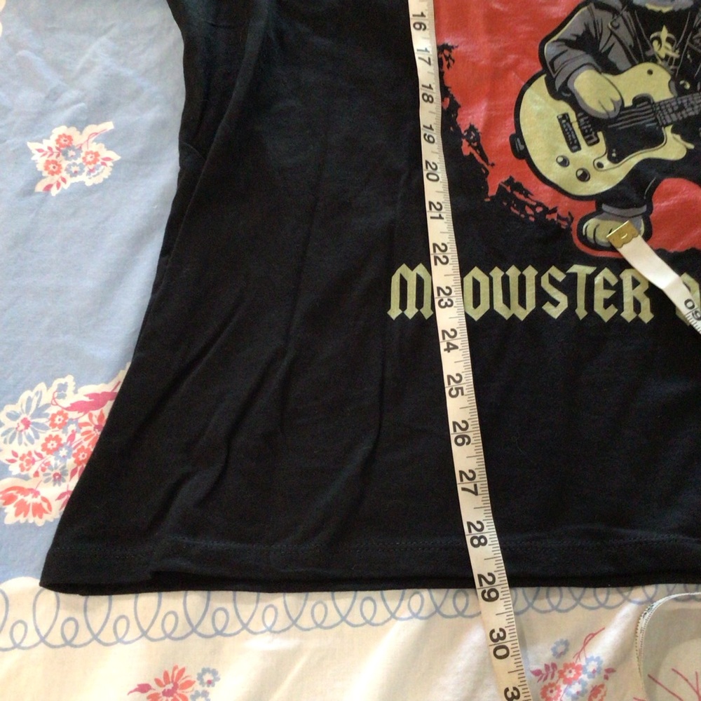 Meowtallica Black Cat T-Shirt - Picture 4 of 6